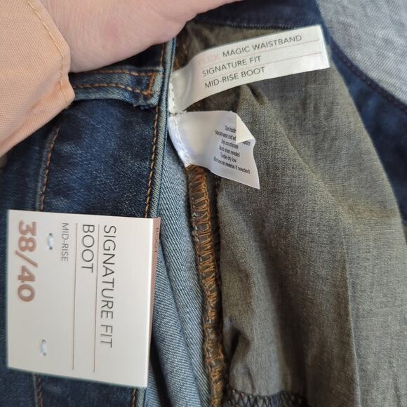 NWT Lane Bryant Signature Fit Mid Rise Bootcut Womens Jeans 38 40 Plus Size $70 - Picture 5 of 8